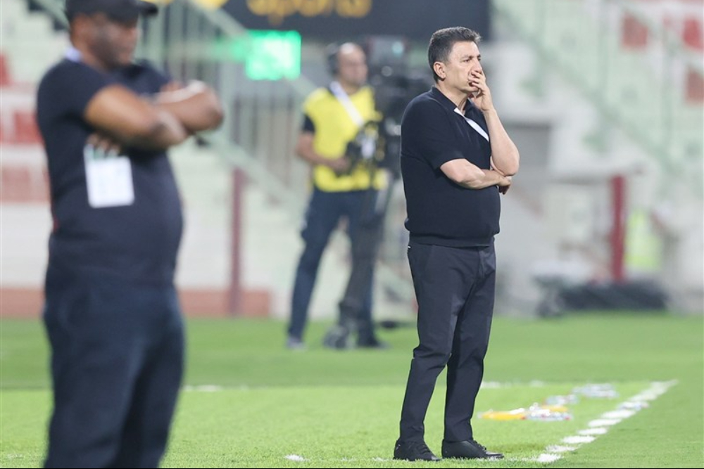 مخالفت قلعه‌نویی با برگزاری ادامه بازی‌های لیگ برتر صحت ندارد