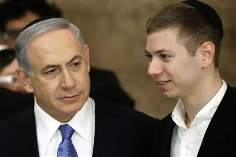 استیو بنن خواستار اخراج پسر نتانیاهو را از آمریکا شد