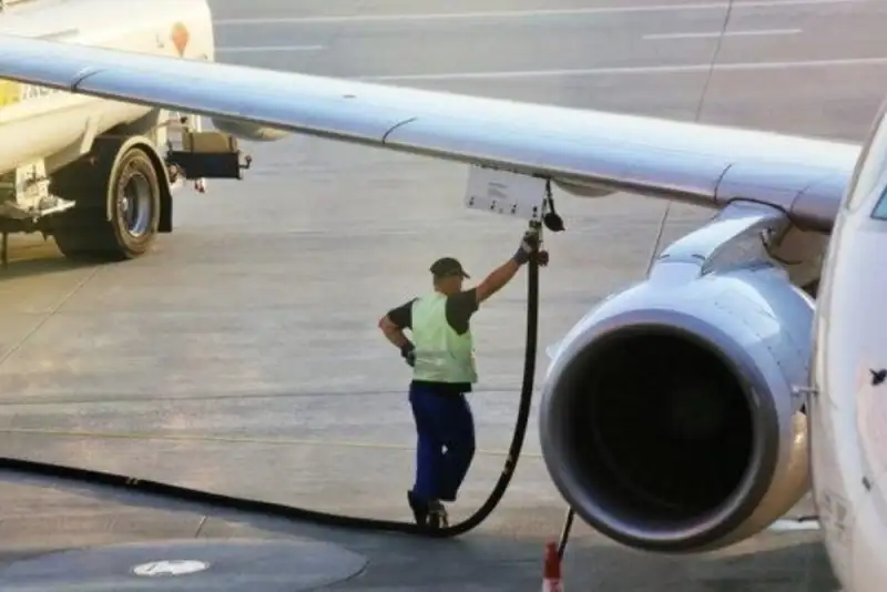 ارسال سوخت جت از نیویورک به انگلیس در بحبوحه بحران انرژی