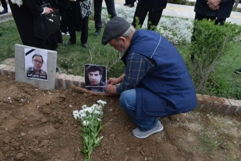 آقای بازیگر  به خاک سپرده شد