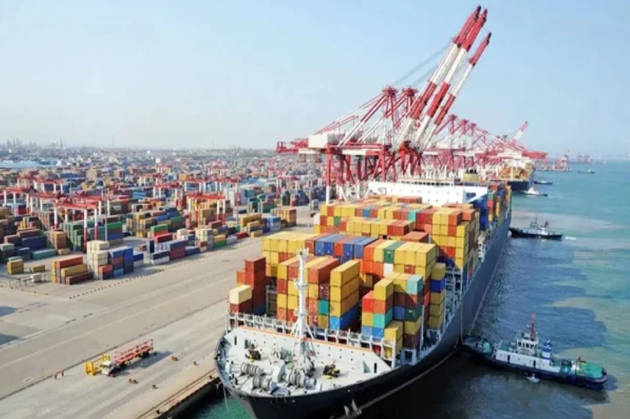 Iran’s foreign trade reaches around $110b in 2025