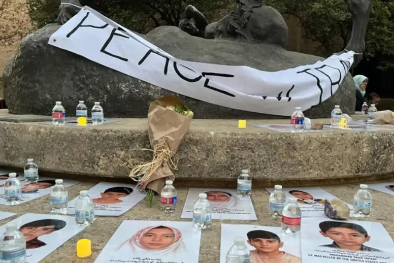 «لالایی» فریدون آسرایی برای کودکان میناب