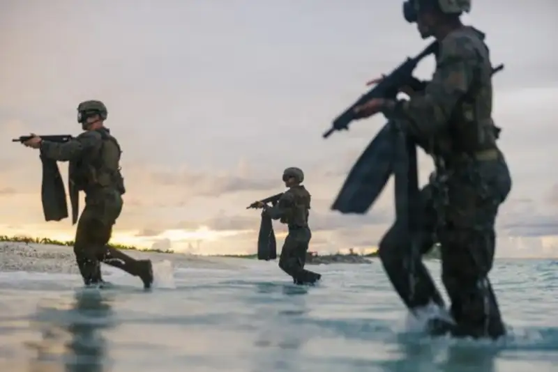 مشاور پیشین پنتاگون: آمریکا برای عملیات زمینی در ایران آماده نیست