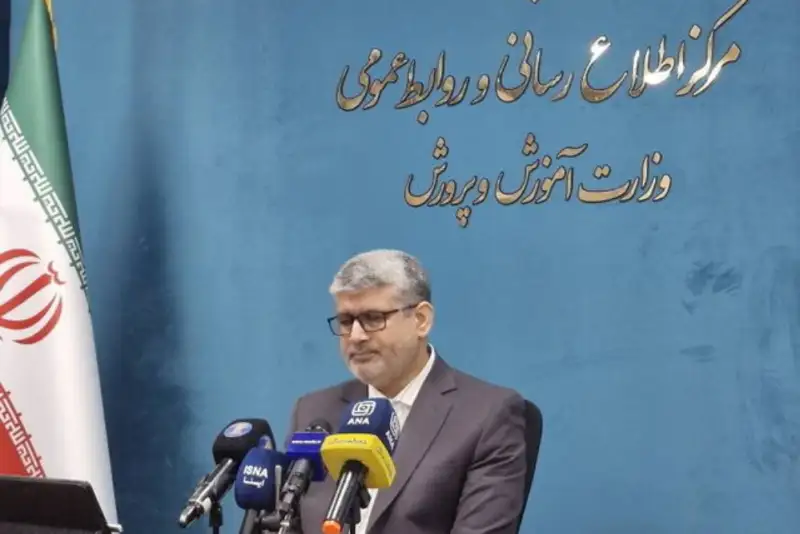 حداقل حقوق و سقف پاداش بازنشستگی فرهنگیان چقدر شد؟