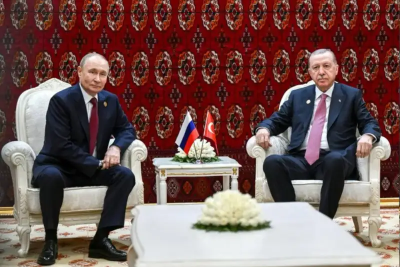 تأکید اردوغان و پوتین بر آتش‌بس فوری در غرب آسیا