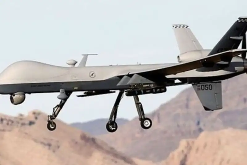 رومانی درحال یافتن راهکار برای لغو قرارداد خرید پهپاد از اسرائیل