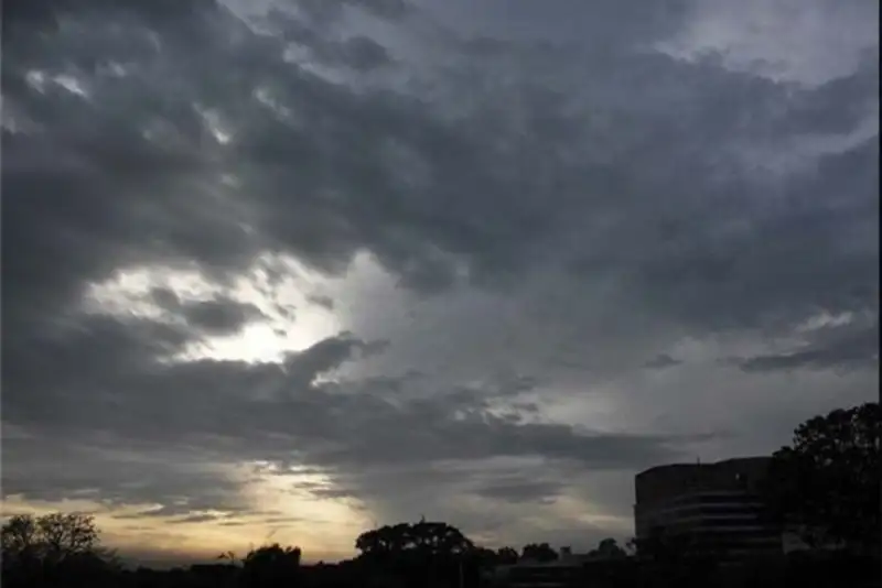 آیا میان تخریب رادارهای کشورهای متخاصم با افزایش بارش‌ها در ایران ارتباط دارد؟