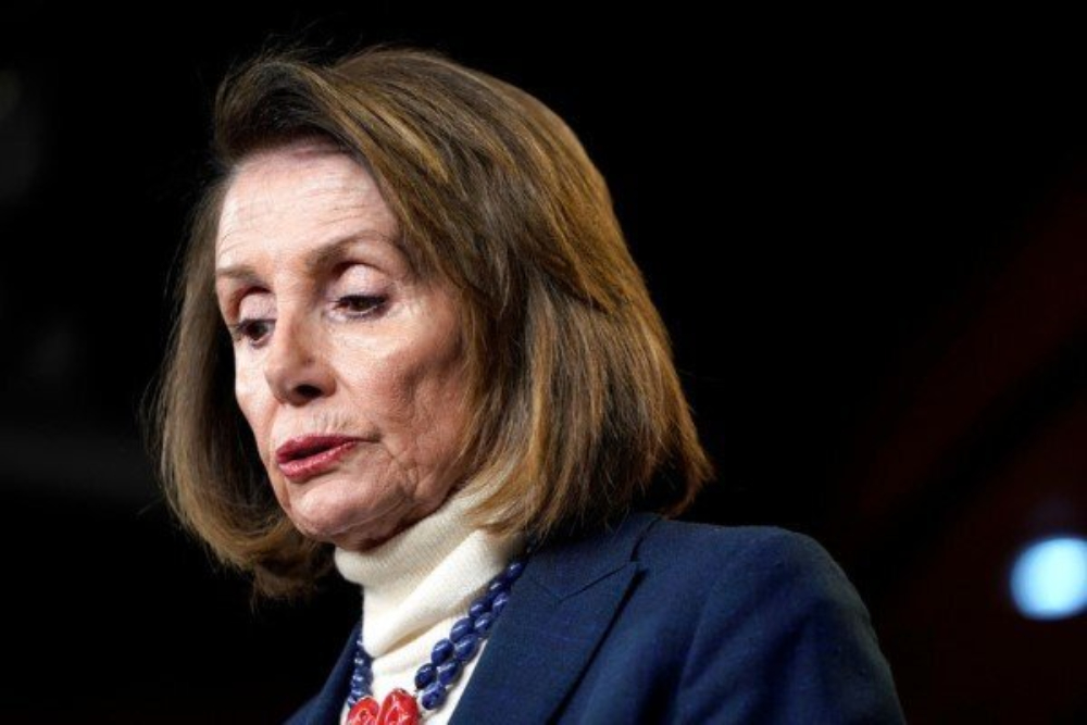 انقاد شدید پلوسی از تهدیدهای ترامپ درباره خروج از ناتو