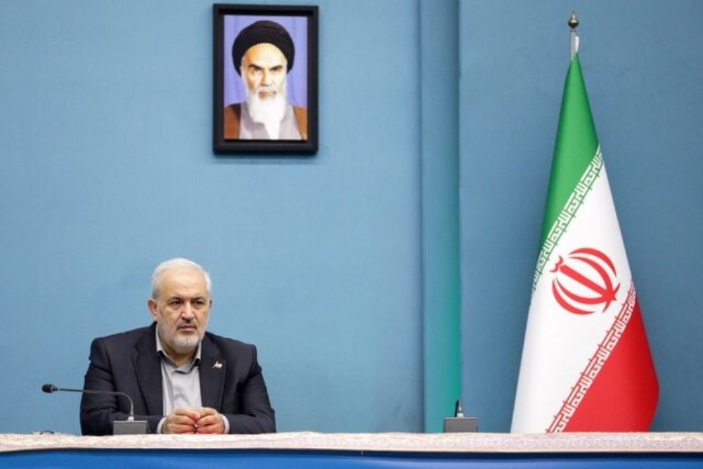 وزیر نیرو: برق مازاد داریم؛ اما مردم اسراف نکنند