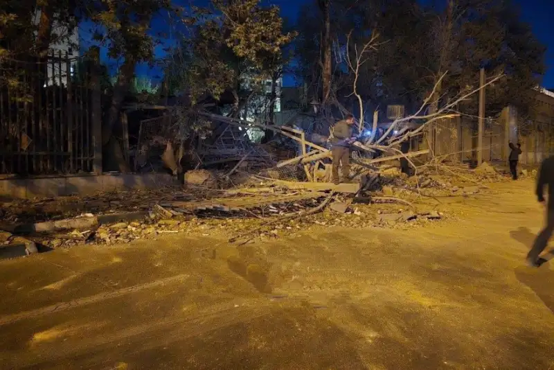 ادامه حملات دشمن آمریکایی-صهیونی به ایران/ حمله هوایی به مناطقی از شهر و استان تهران