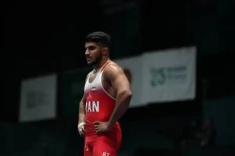 غلامرضا فرخی به نقره بسنده کرد