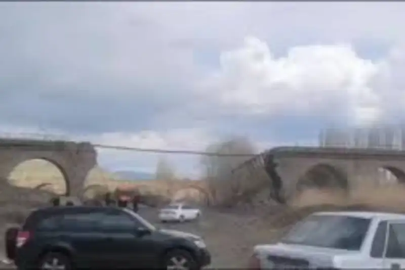 گزارش پلیس از آسیب به برخی محورهای شریانی کشور