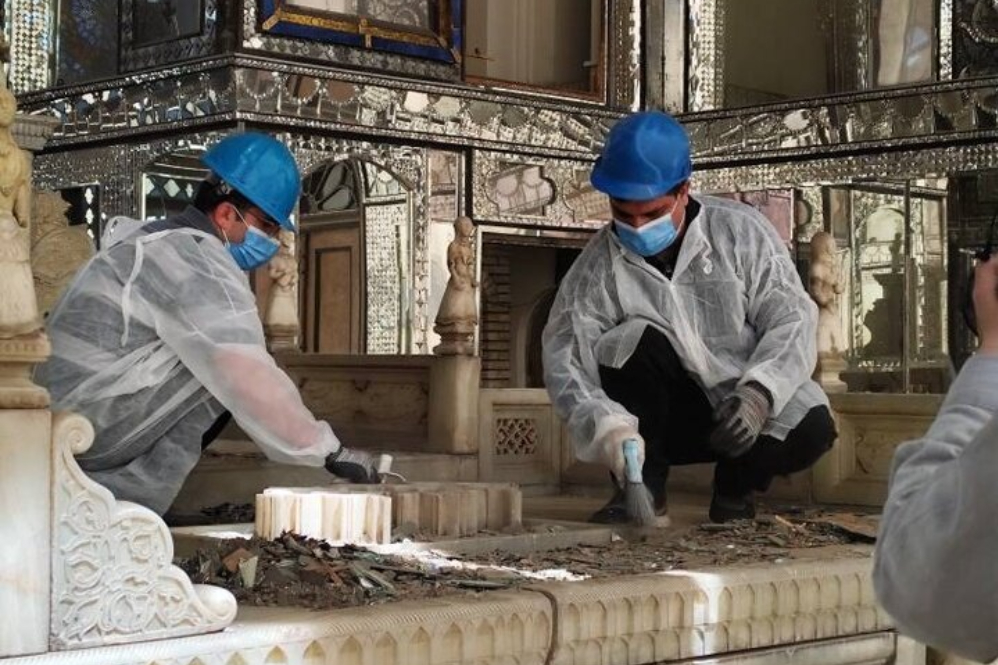 تخت مرمر کاخ گلستان پس از آسیب انفجار حفاظت شد