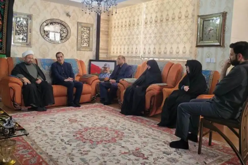 دیدار رئیس بنیاد شهید با خانواده شهید امیر سرلشکر نصیرزاده