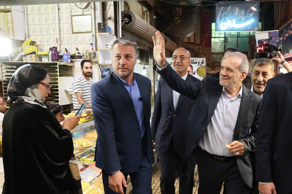 نمره دولت در مدیریت شرایط جنگی کشور چند است؟