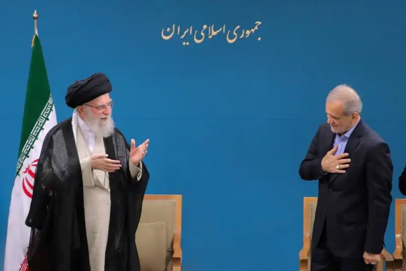 تصمیم توافق آتش‌ با اتفاق‌نظر ارکان نظام و تحت تایید رهبری اتخاذ شد