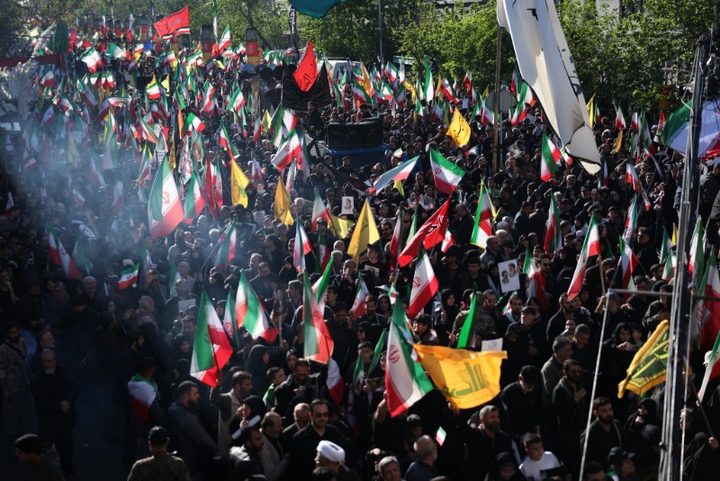 گزارش تصویری اختصاصی نورنیوز از چهلمین روز شهادت رهبر شهید انقلاب در تهران