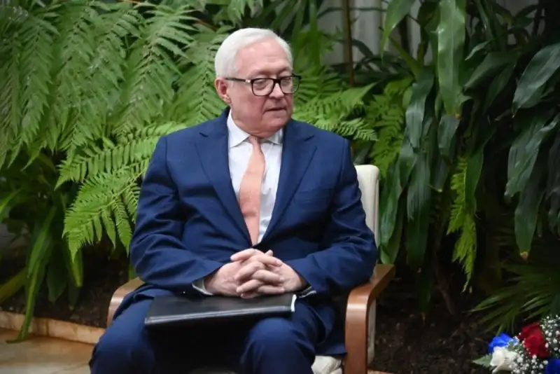 تحلیل مقام روس از شکست تحریم‌ها و حملات آمریکا و اسرائیل