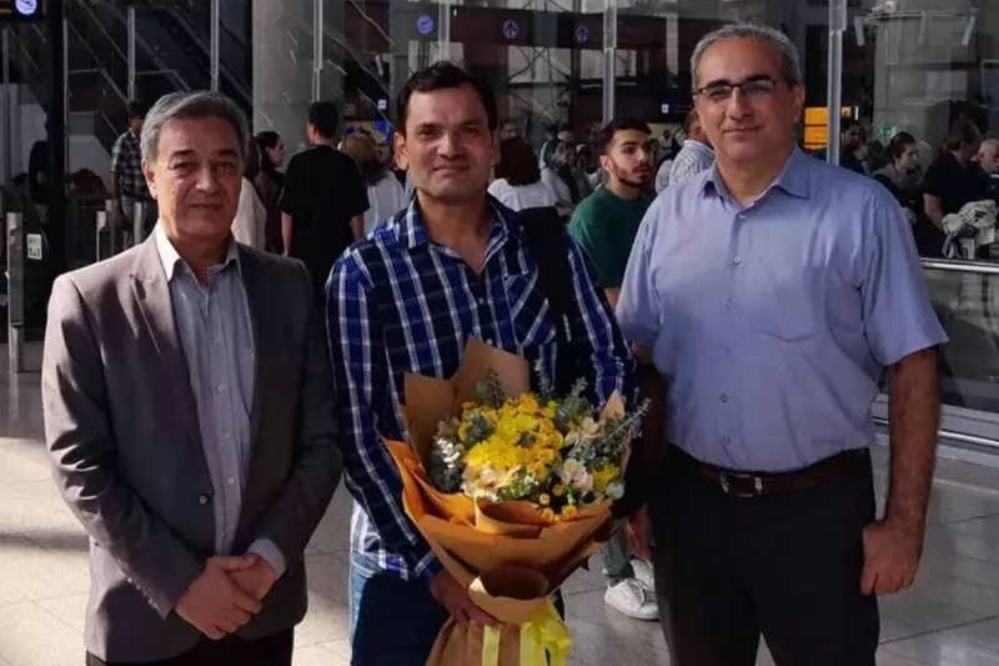 استوری سرمربی پاکستانی اسکواش ایران در آستانه مذاکرات + عکس