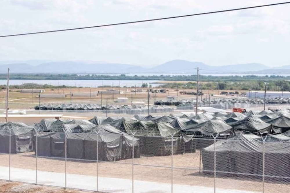 گروه‌های حقوق بشری، طرح ایالات متحده برای اردوگاه گوانتانامو را محکوم کردند