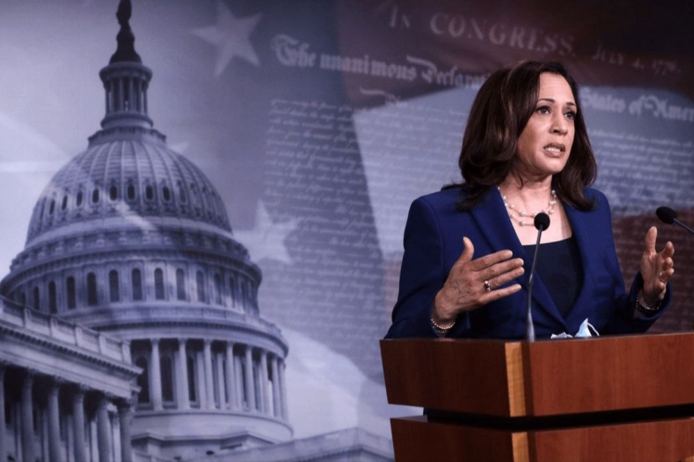 کامالا هریس: ترامپ با حمله به ایران، ضربۀ بزرگی به اعتبار آمریکا زد