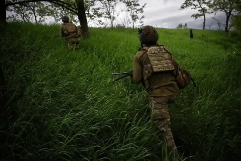 آغاز آتش‌بس میان روسیه و اوکراین همراه با فرارسیدن عیدپاک