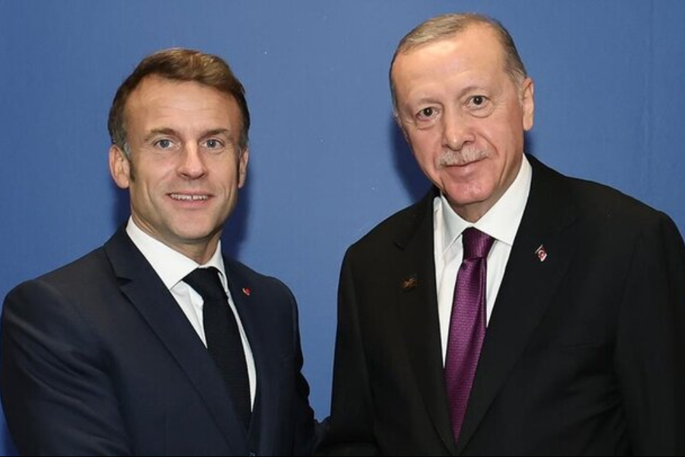 تنگه هرمز موضوع تماس تلفنی روسای جمهور ترکیه و فرانسه