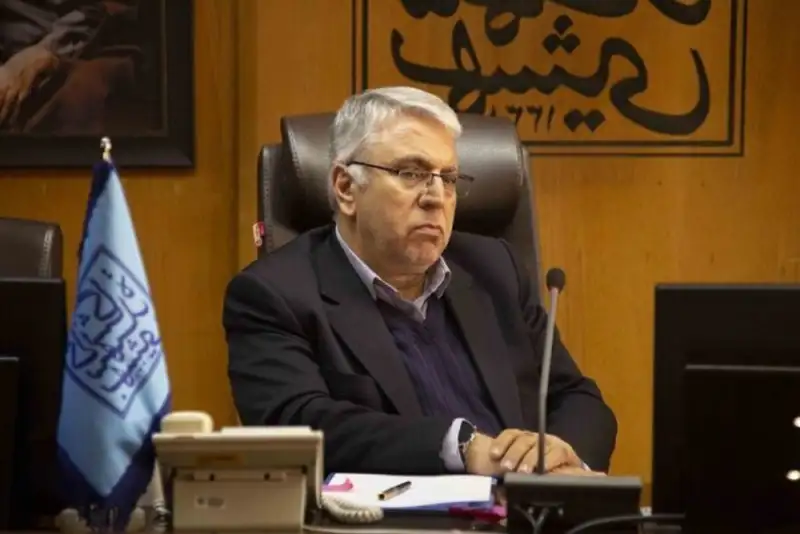 تاکید رئیس دانشگاه شهید بهشتی بر بازنگری در روابط با آژانس بین‌المللی انرژی اتمی