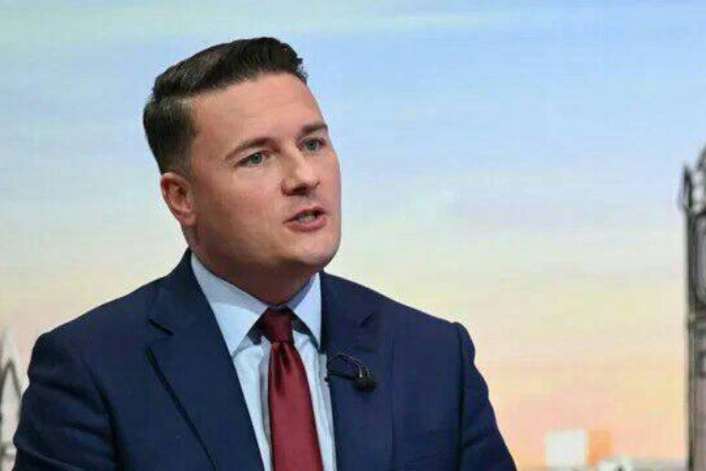 انتقاد شدید وزیر بریتانیا به اظهارات ترامپ علیه ایران