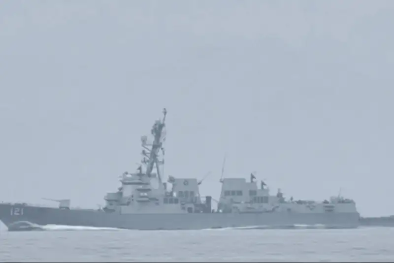 رصد پهپادی وضعیت واقعی تنگه هرمز+فیلم