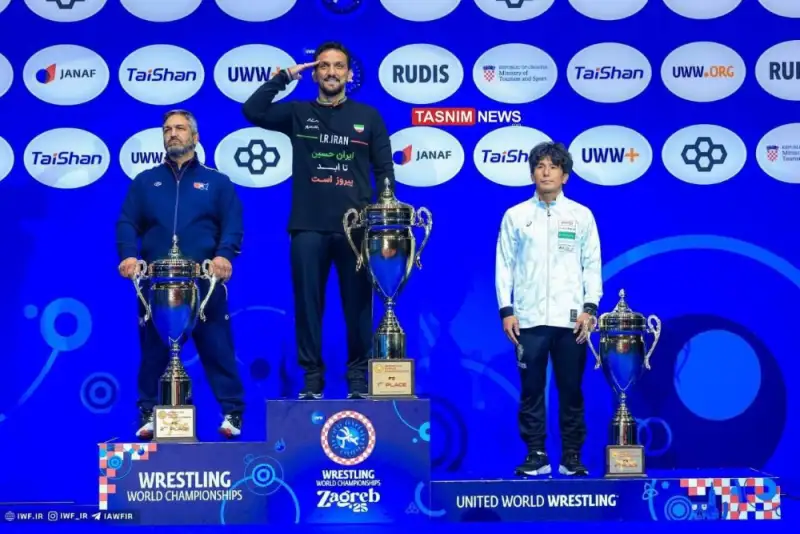 پژمان درستکار: قهرمانی آسیا تقدیم به مردم با غیرت ایران