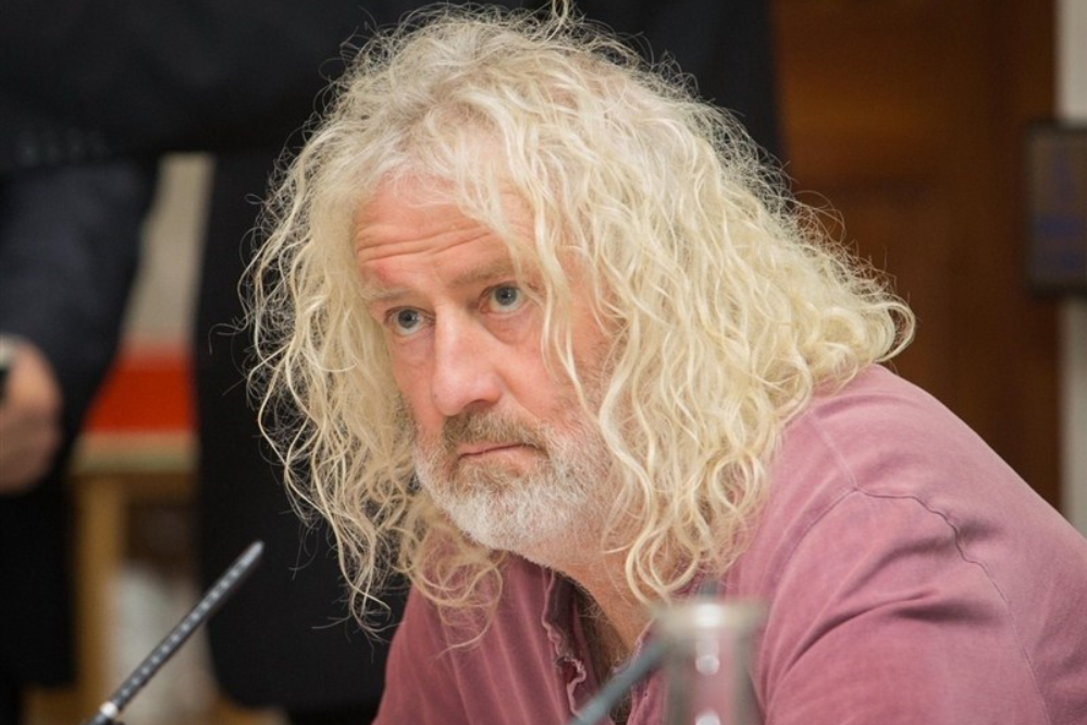 نماینده سابق پارلمان اروپا : آمریکا و اسرائیل با دیپلماسی بیگانه اند