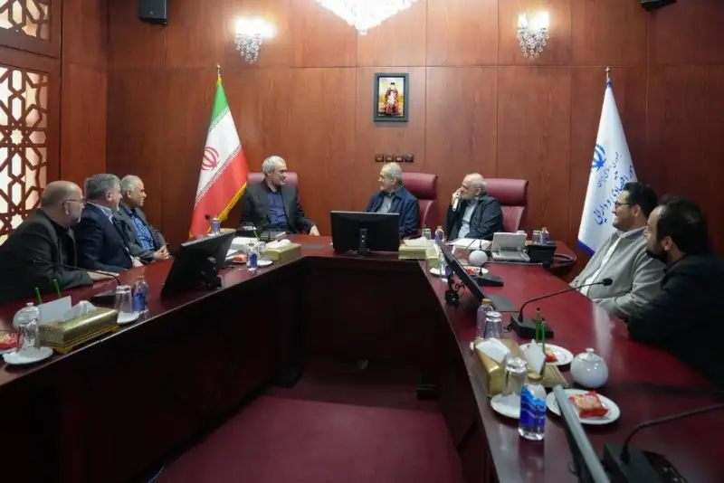 تأکید رئیس‌جمهور بر تقویت پدافند اقتصادی و استمرار نظارت‌ها