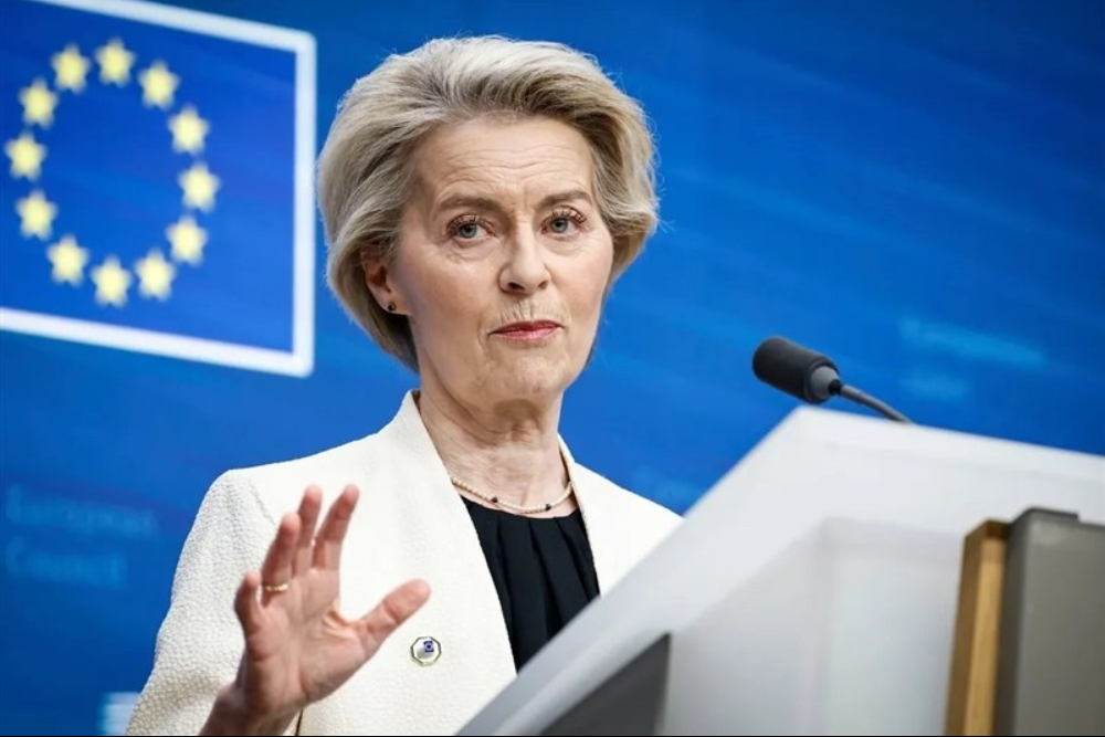 اتحادیه اروپا: مسدود بودن تنگه هرمز خسارت‌بار است