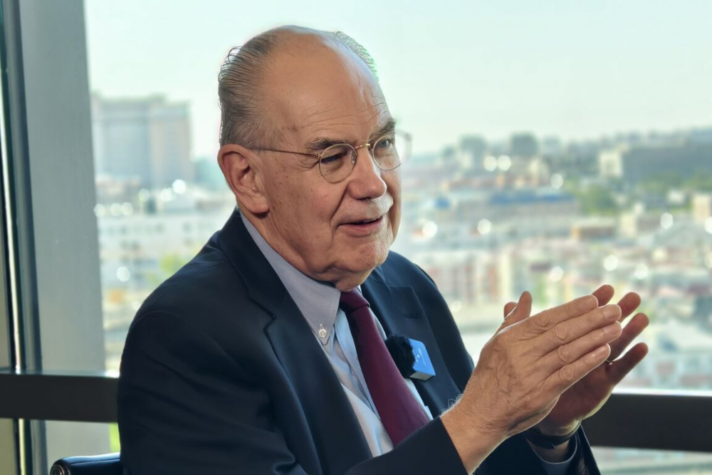 مرشایمر: محاصره تنگه هرمز اقتصاد جهانی را در لبه پرتگاه سقوط قرار می‌دهد