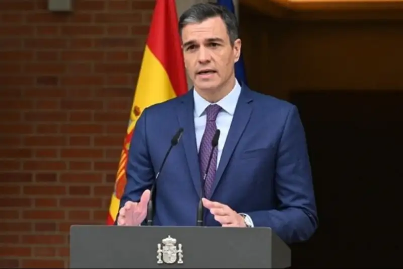 واکنش اسپانیا به توهین ترامپ به پاپ