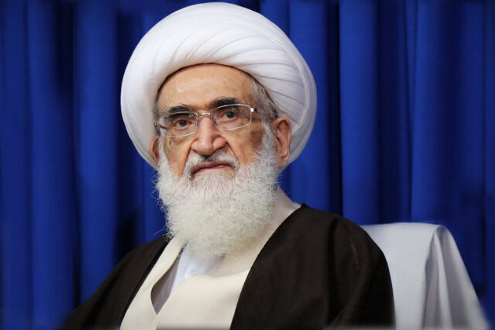 آية الله نوري همداني يوجه رسالة دعم لجبهة المقاومة وحزب الله
