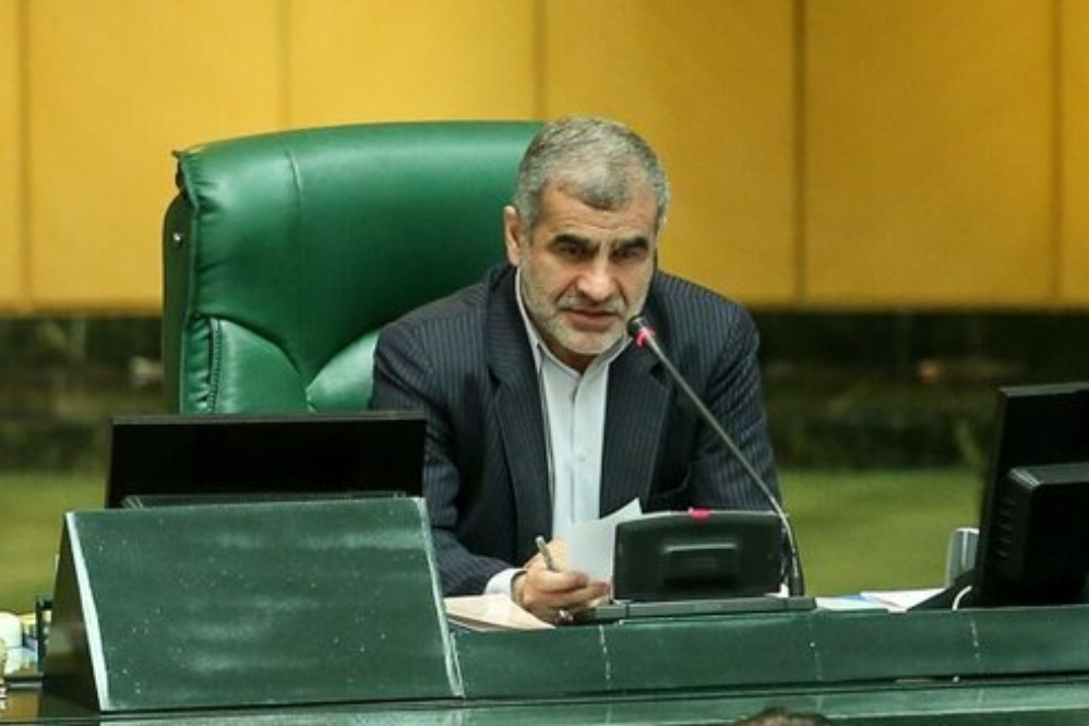 نایب‌رئیس مجلس: حاکمیت ایران بر تنگه هرمز خدشه‌ناپذیر است