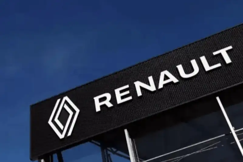 تعدیل 15 تا 20 درصدی مهندسان شرکت رنو