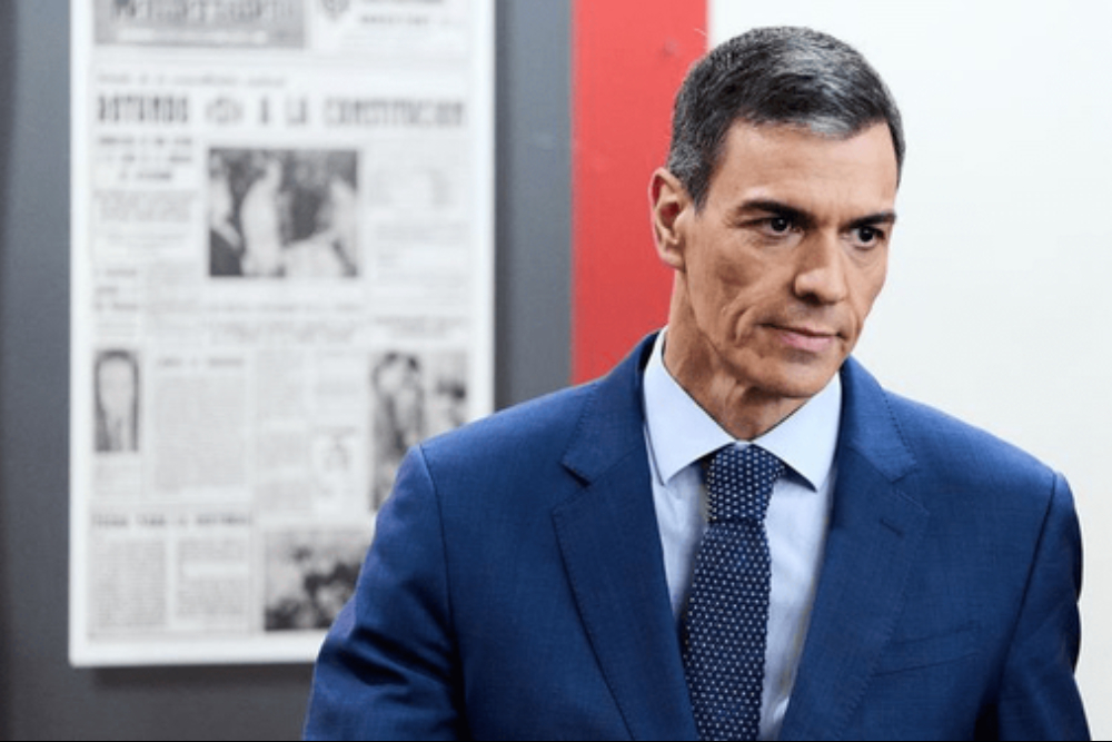 سانچز: چین، تنها کشوری که می‌تواند جنگ ایران را حل‌ کند