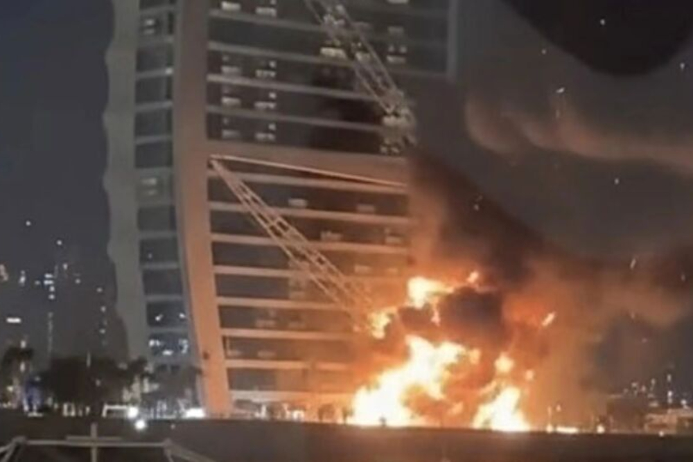 تعطیلی کامل برج‌العرب در امارات