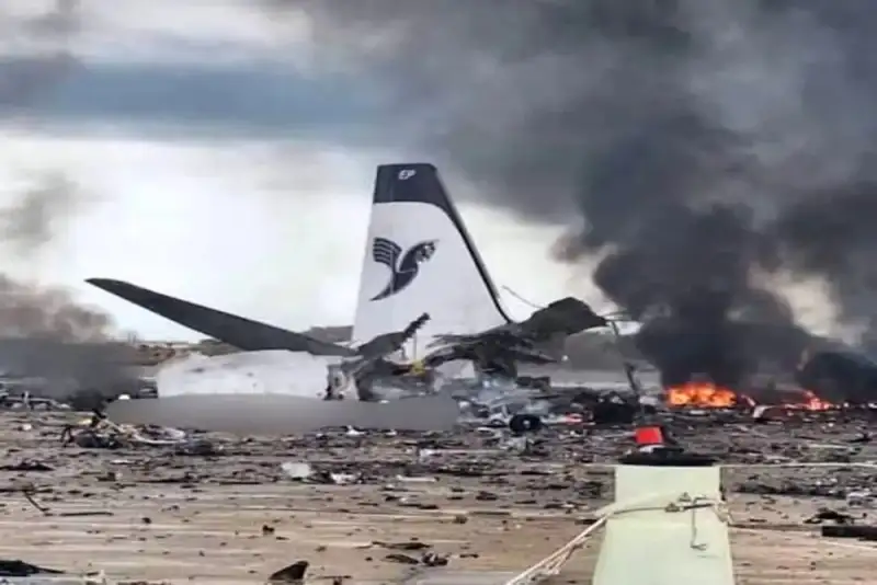 چند فروند هواپیما از ناوگان هوایی کشور در جنگ آسیب دیدند؟