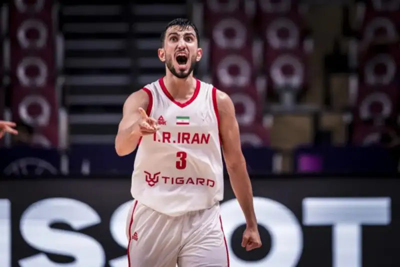 وضعیت سلامت لژیونر بسکتبال ایران پس از جراحی