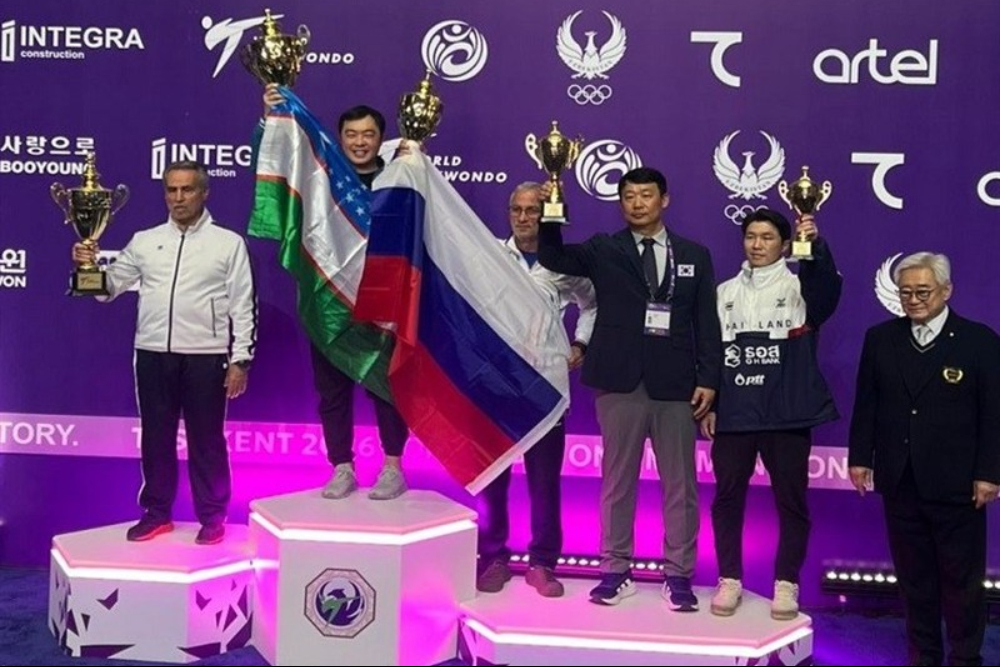 پسران تکواندوکار نوجوان ایران نایب قهرمان جهان شدند