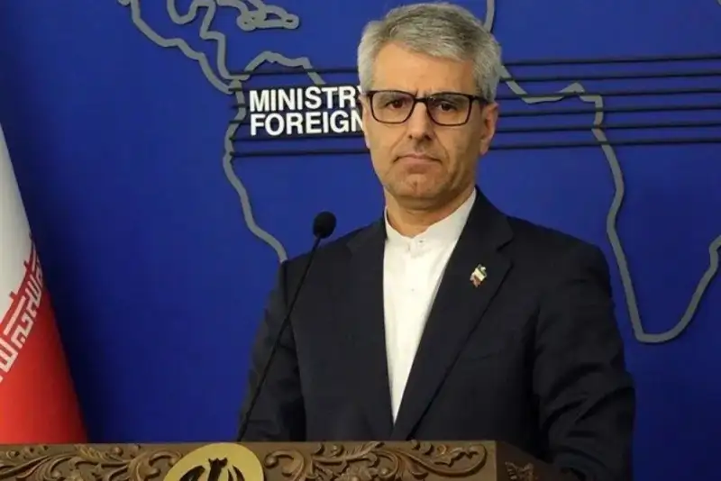 بقایی: انتقال اورانیوم به آمریکا شایعه است و هیچ‌گاه گزینه ما نبوده است