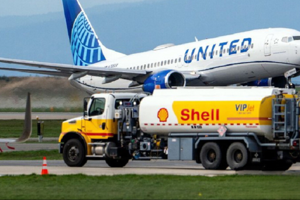 موج گسترده لغو پروازها درپی افزایش شدید هزینه‌ها