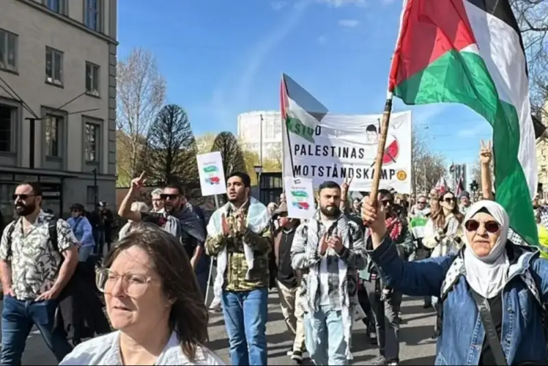مردم سوئد علیه رژیم صهیونیستی تظاهرات برپا کردند