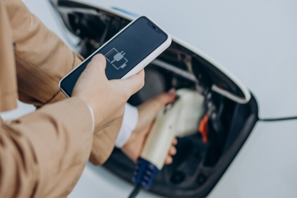 شارژ 90 درصدی خودروی برقی در 9 دقیقه