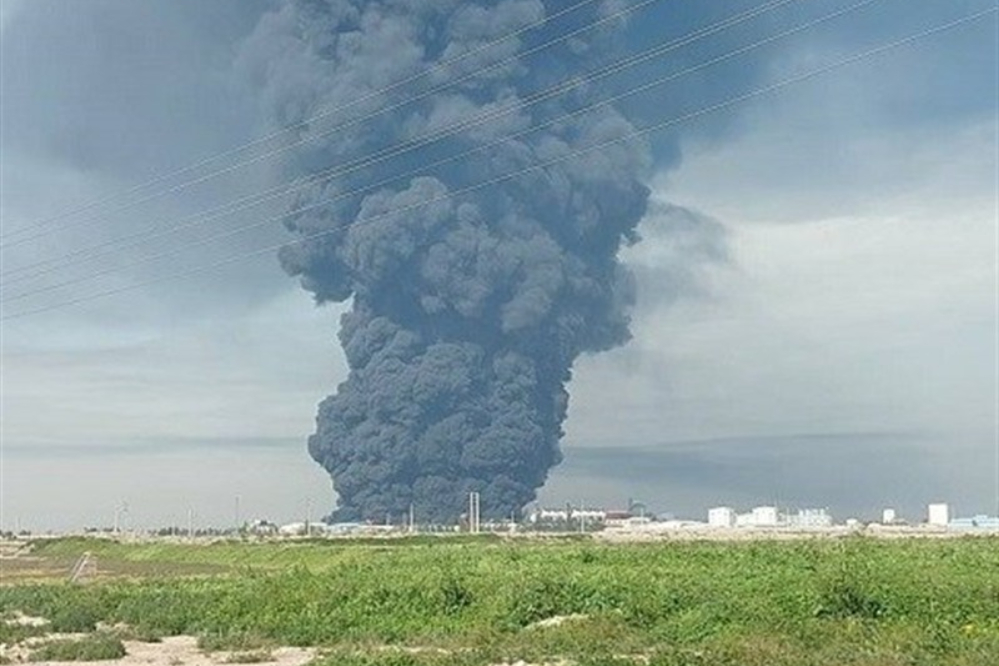 کارخانه یونولیت‌سازی گنبدکاووس در آتش