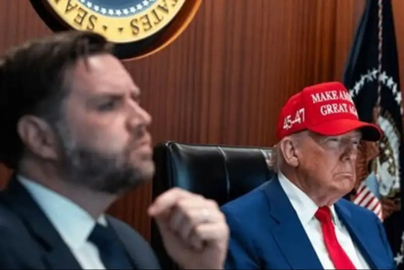 آمریکا برای باز شدن تنگه هرمز  به ایران التماس می‌کند